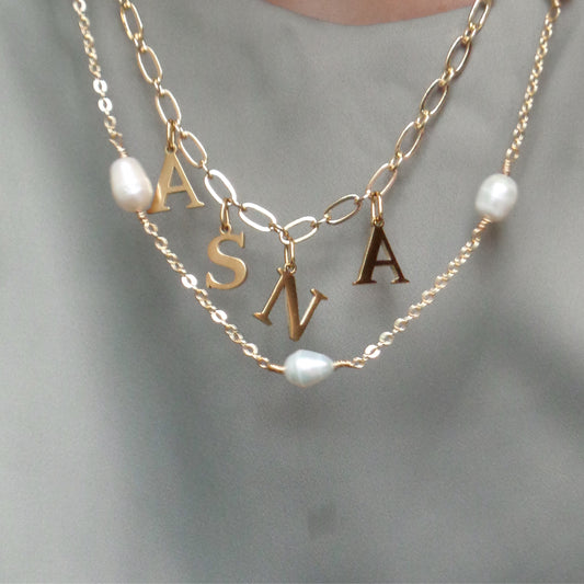 NAAM: custom Name Necklace