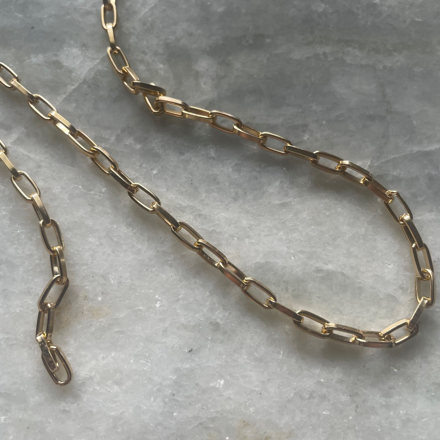 Gold Aluminum Flat Paperclip chain